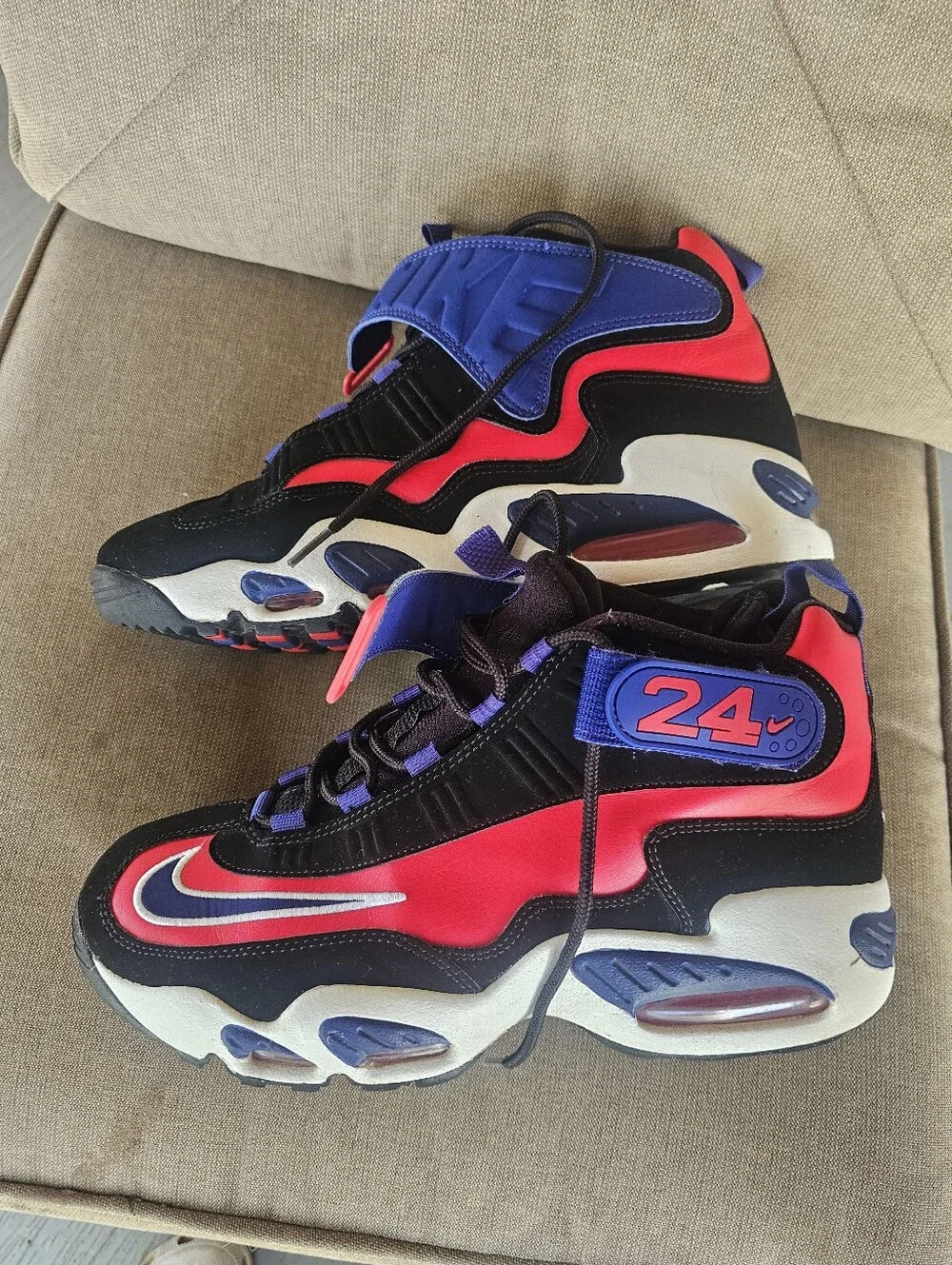 Mens Nike Shoe